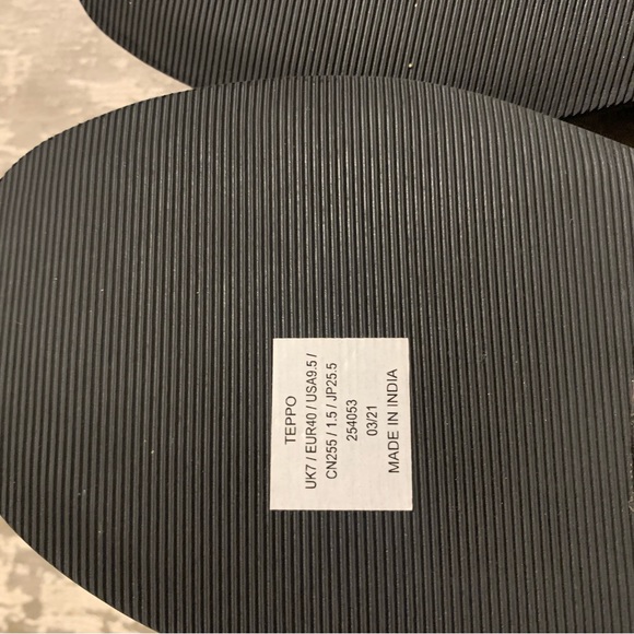 Ted Baker London Slide Strappy Sandals - Picture 9 of 9